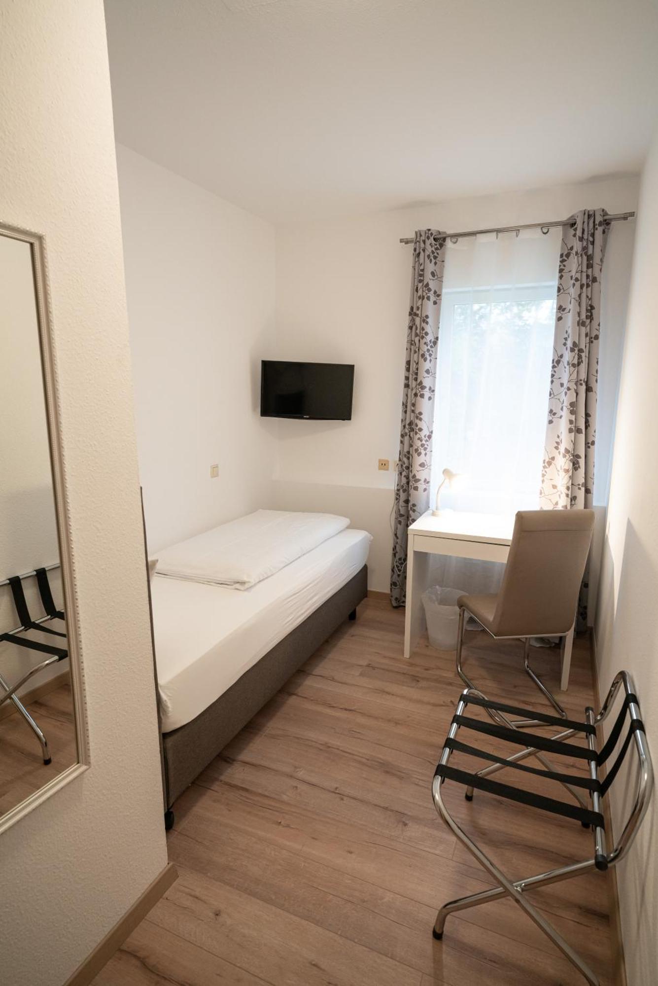 Hotel Gutshof Havelland Ketzin/Havel Exterior foto